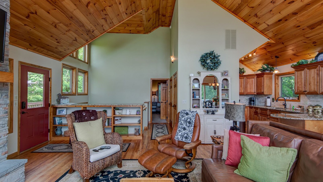 Photo of Livingroom in Boone