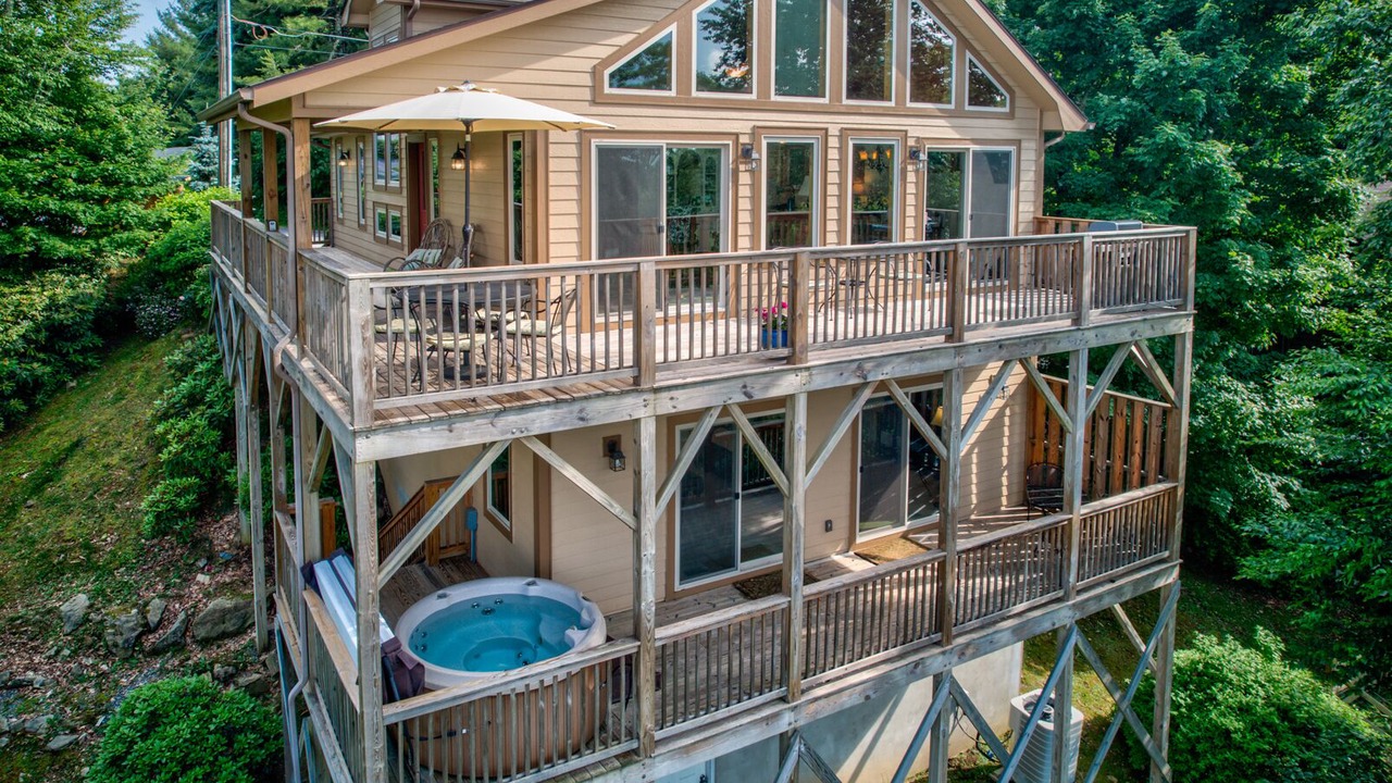 Photo of Outdoor in Boone