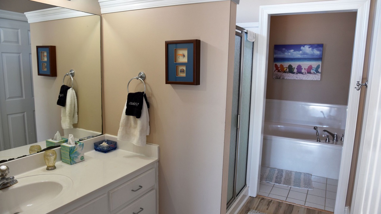 Photo of Bathroom in Silver Cay