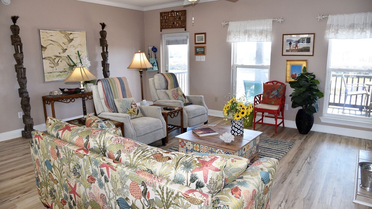 Photo of Livingroom in Silver Cay