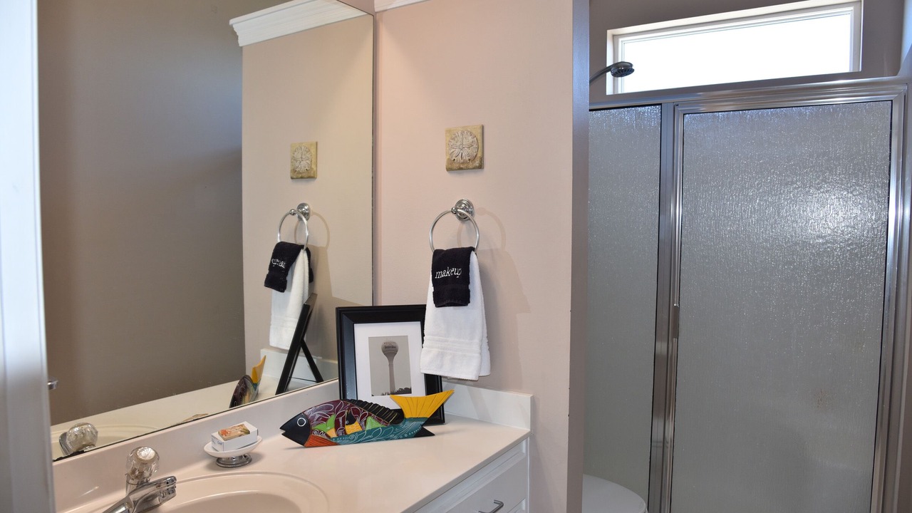 Photo of Bathroom in Silver Cay