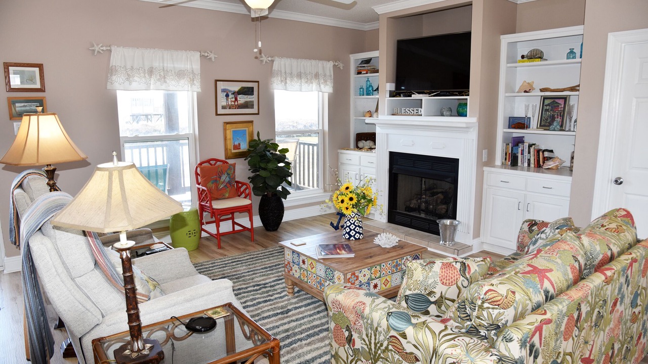 Photo of Livingroom in Silver Cay