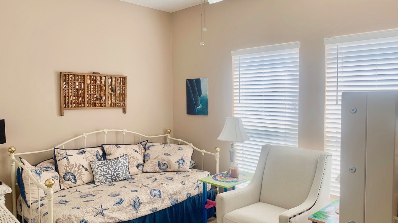 Photo of Livingroom in Silver Cay