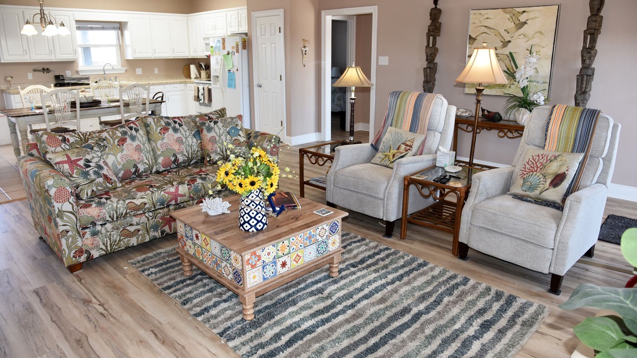 Photo of Livingroom in Silver Cay