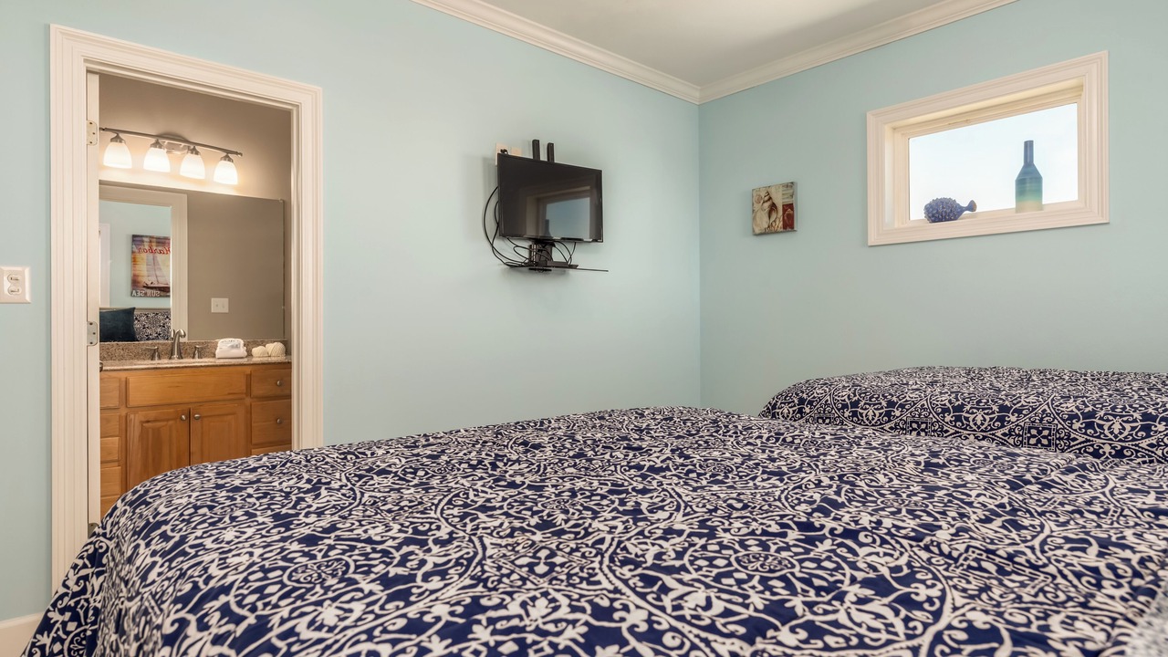 Photo of Bedroom in Dauphin Island
