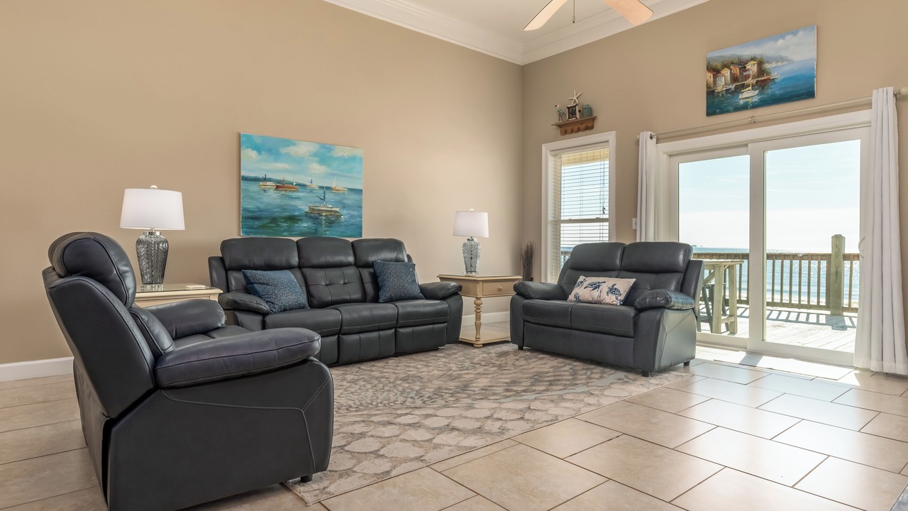 Photo of Livingroom in Dauphin Island