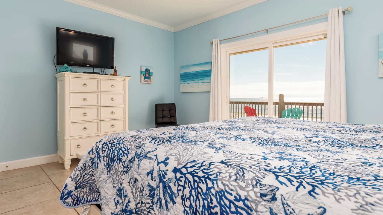 Photo of Bedroom in Dauphin Island