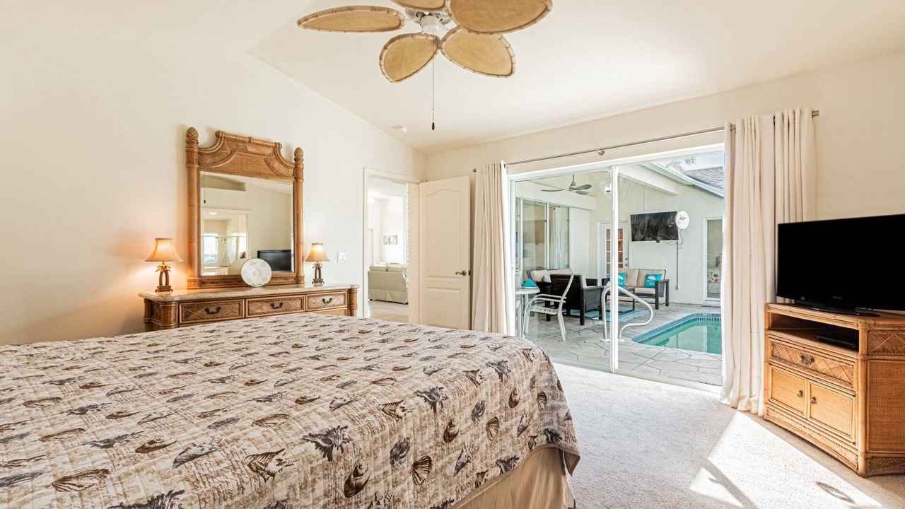 Photo of Bedroom in Central Naples