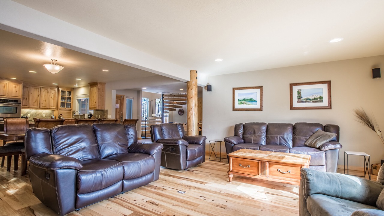 Photo of Bedroom in Tahoe Keys