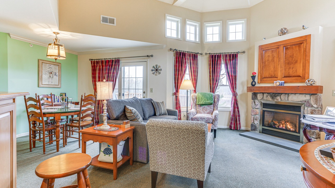 Photo of Livingroom in Vernon