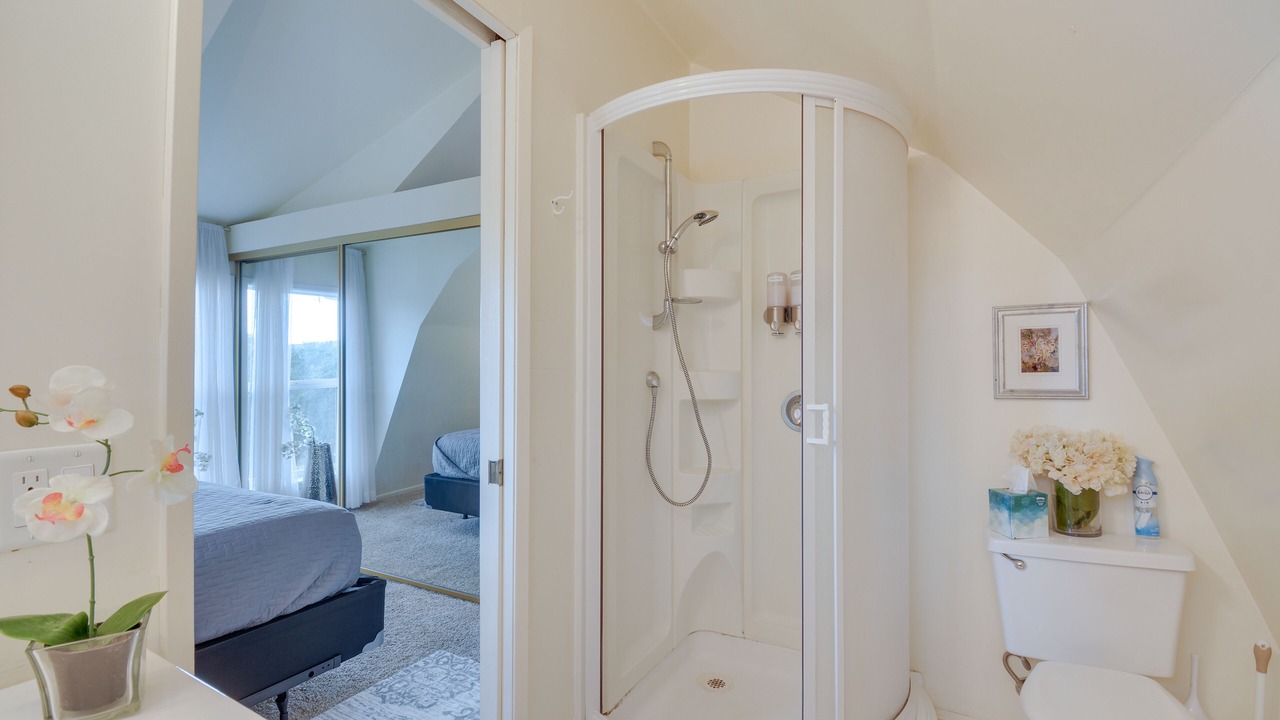 Photo of Bathroom in Mariposa