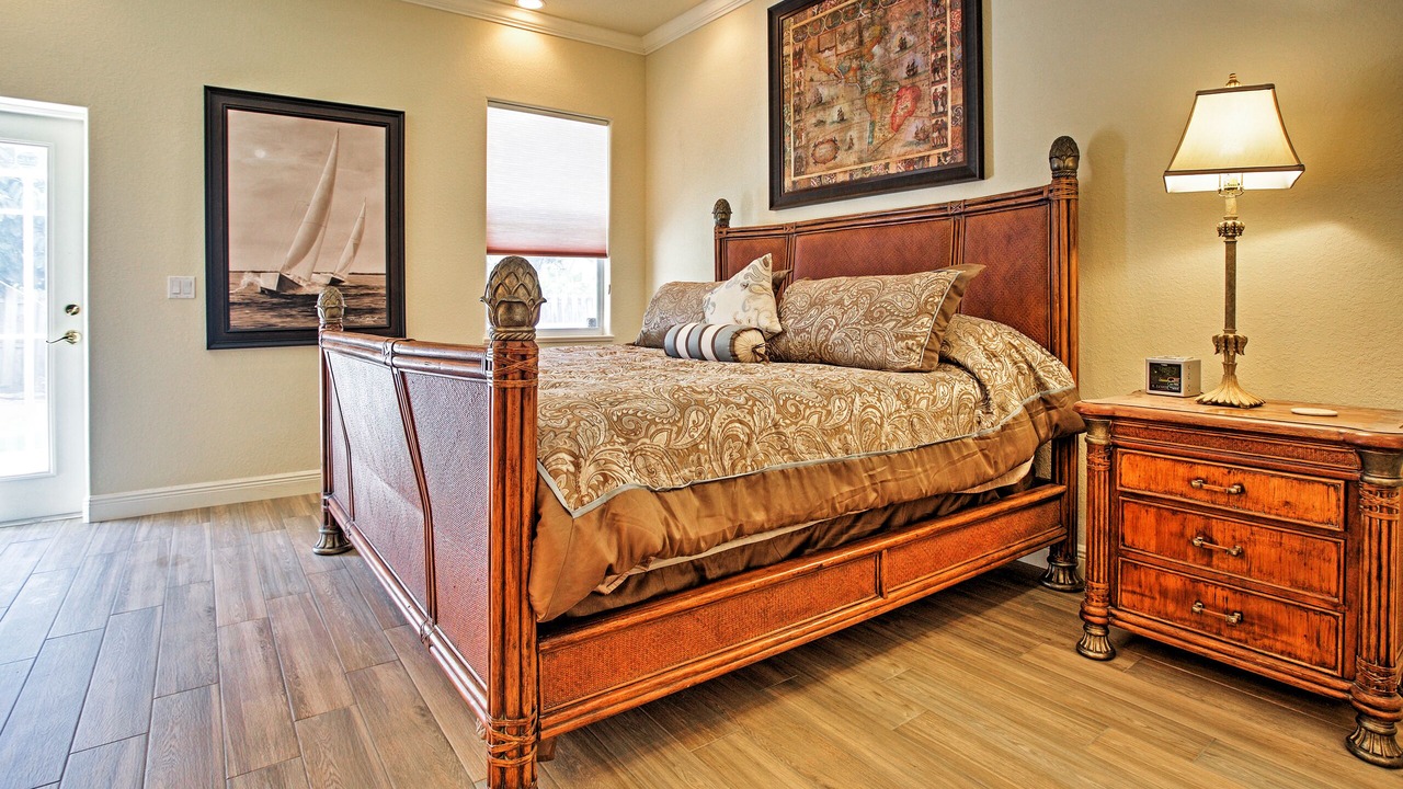 Photo of Bedroom in Naples Park