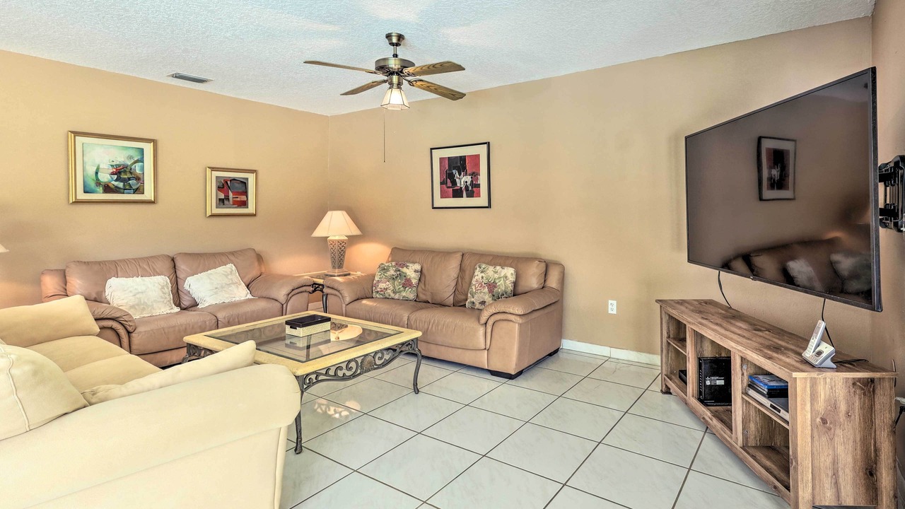 Photo of Bedroom in Pinecrest