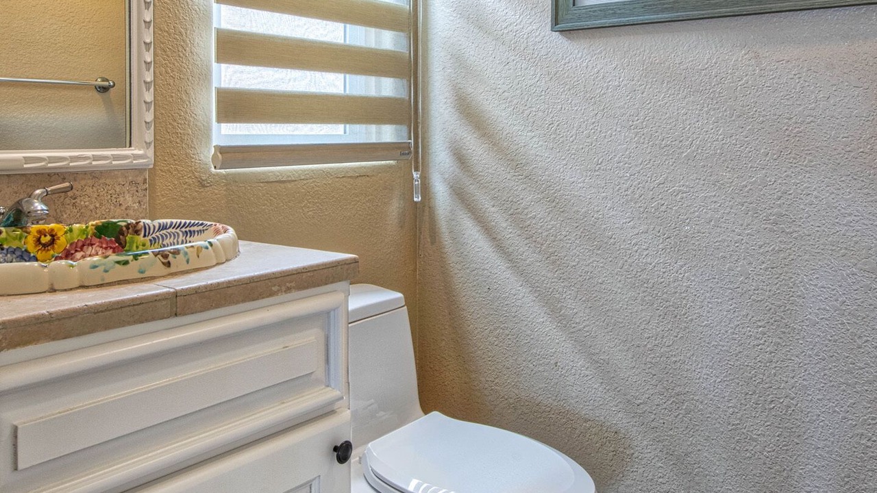 Photo of Bathroom in Balboa Peninsula