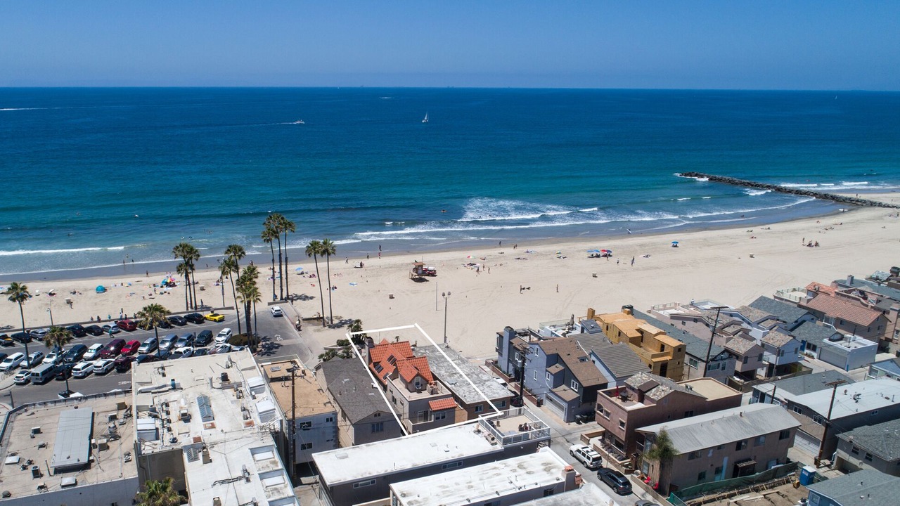Photo of Others in Balboa Peninsula