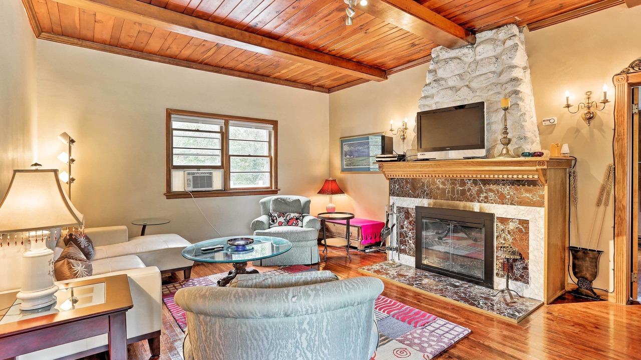 Photo of Bedroom in Town of Wawayanda