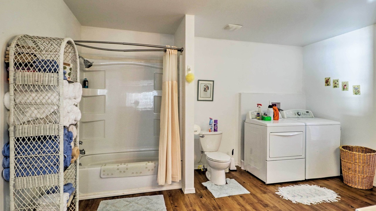 Photo of Bathroom in Delta