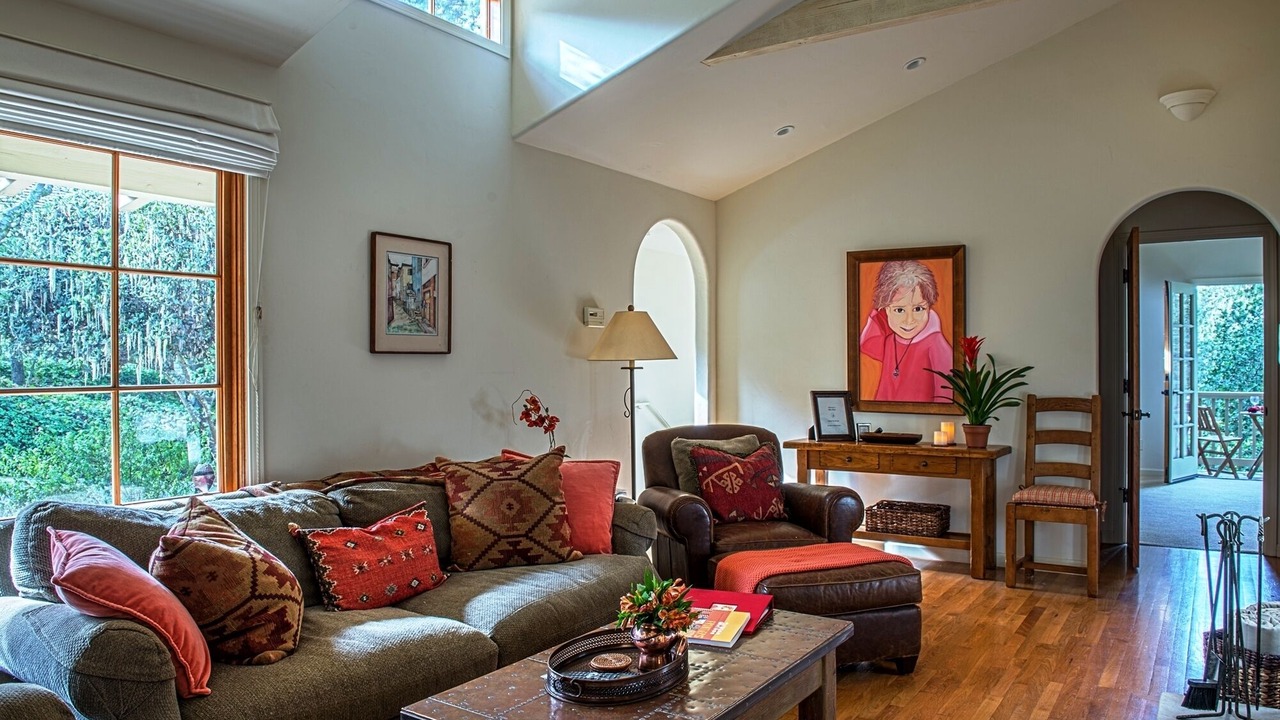 Photo of Bedroom in Northeast Carmel