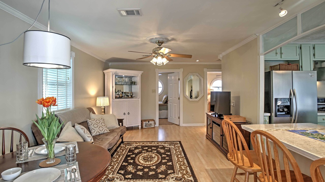 Photo of Bedroom in Shoreline Park