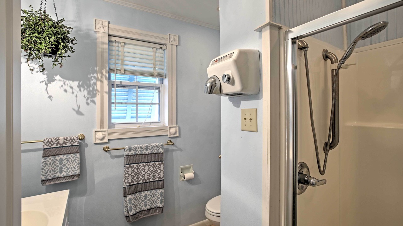 Photo of Bathroom in Shoreline Park