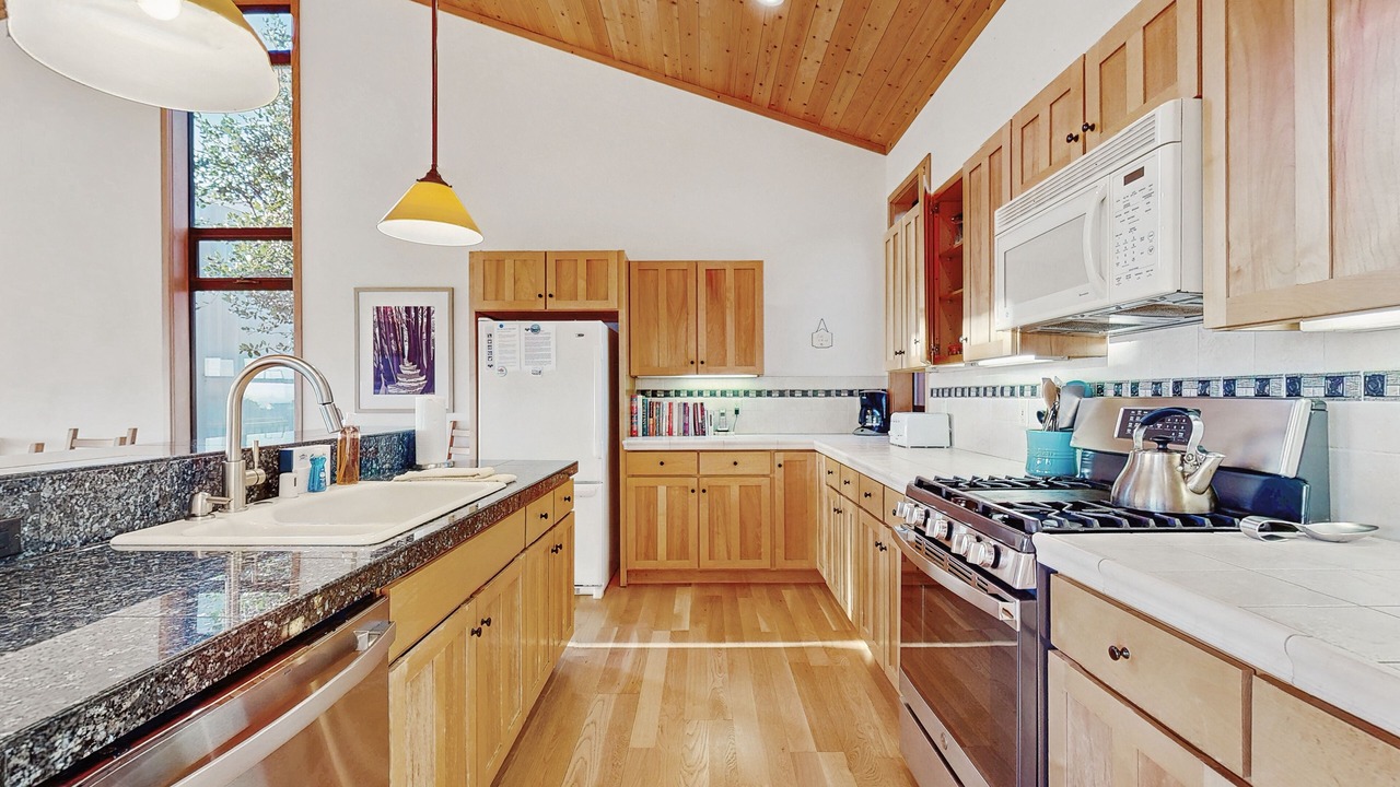 Photo of Kitchen in Sea Ranch