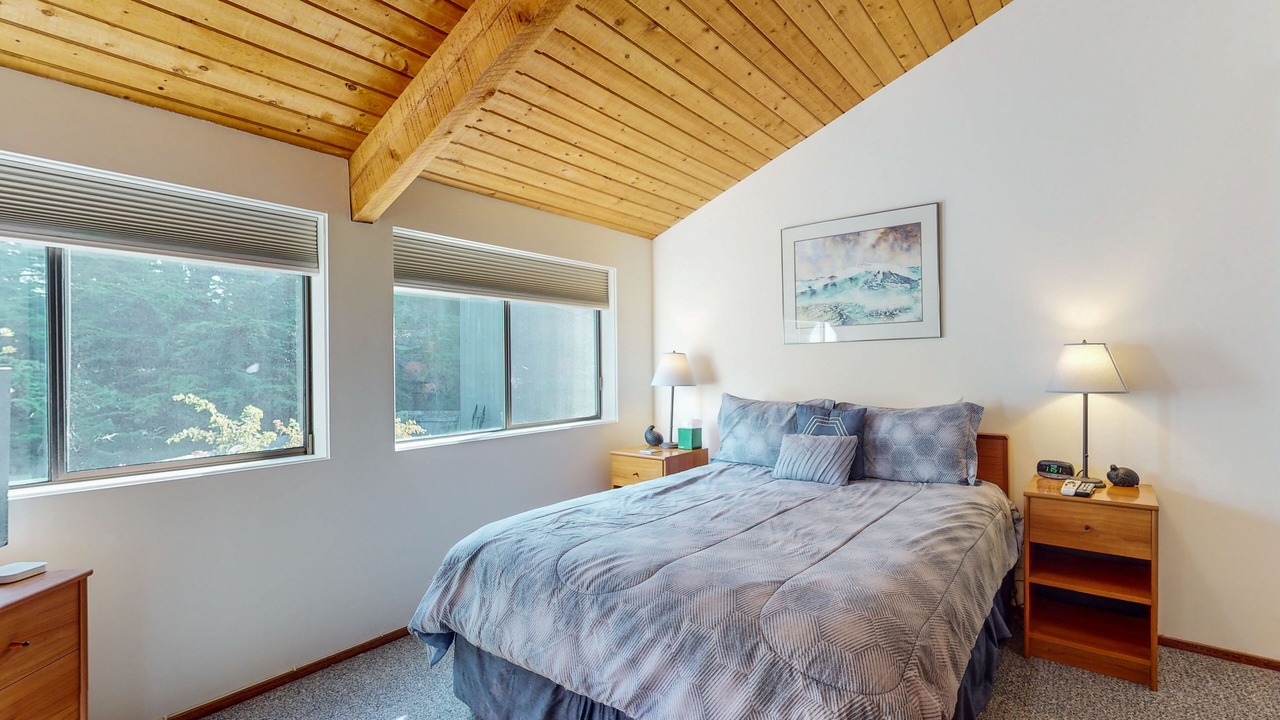 Photo of Bedroom in Sea Ranch