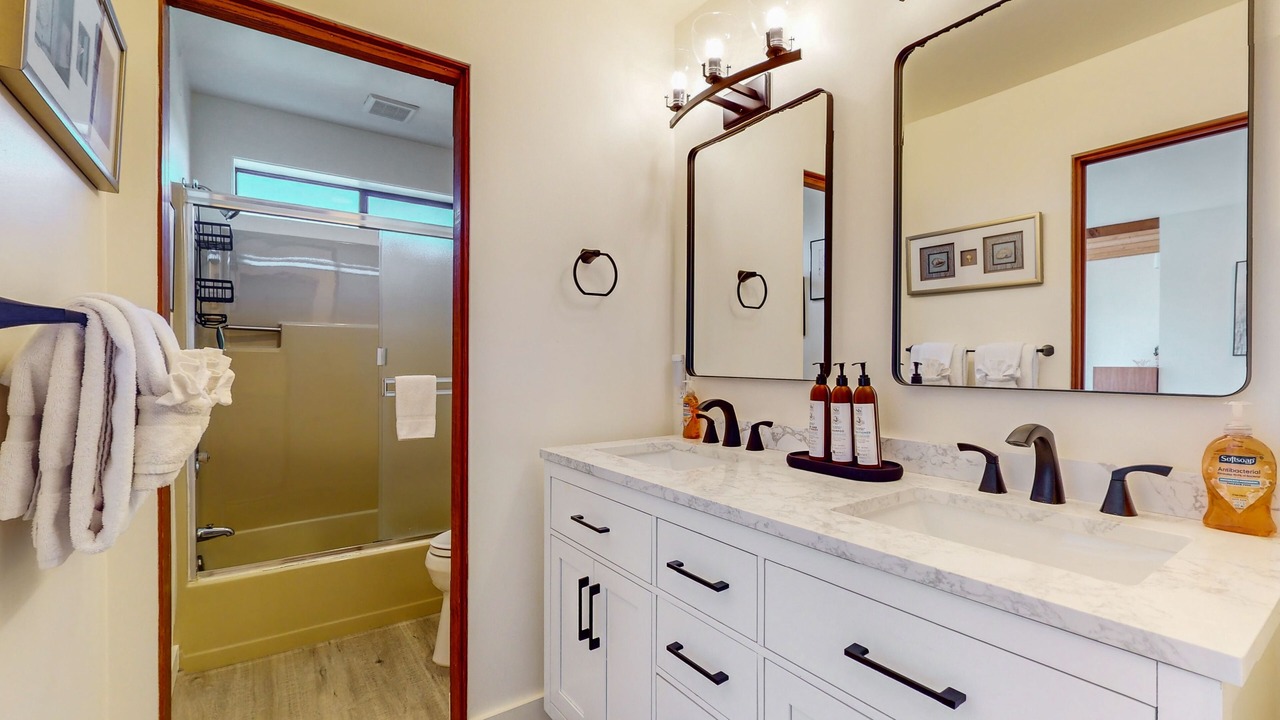Photo of Bathroom in Sea Ranch