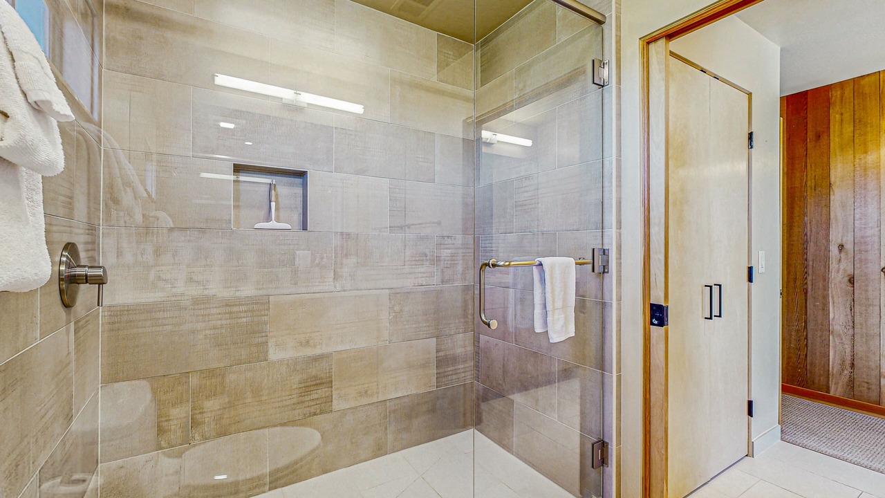 Photo of Bathroom in Sea Ranch