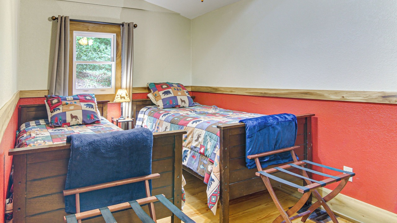 Photo of Bedroom in Skyland