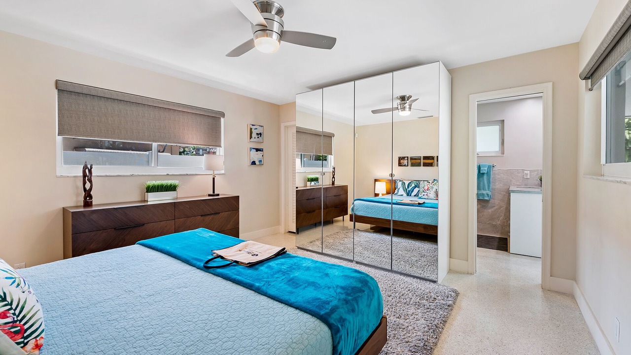 Photo of Bedroom in Imperial Point