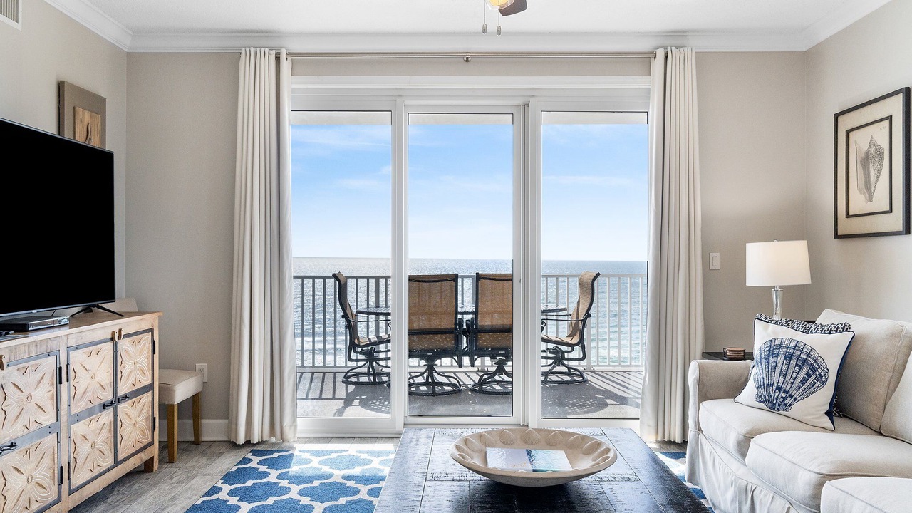 Photo of Livingroom in Ono Island