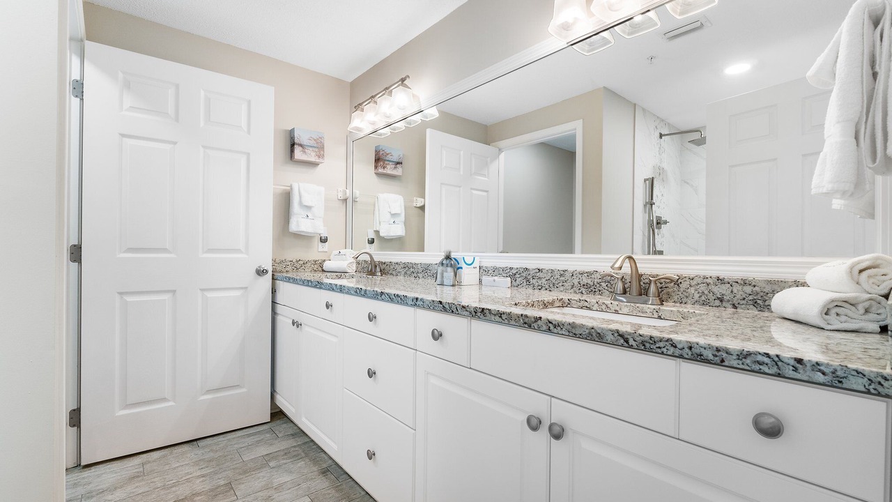 Photo of Bathroom in Ono Island
