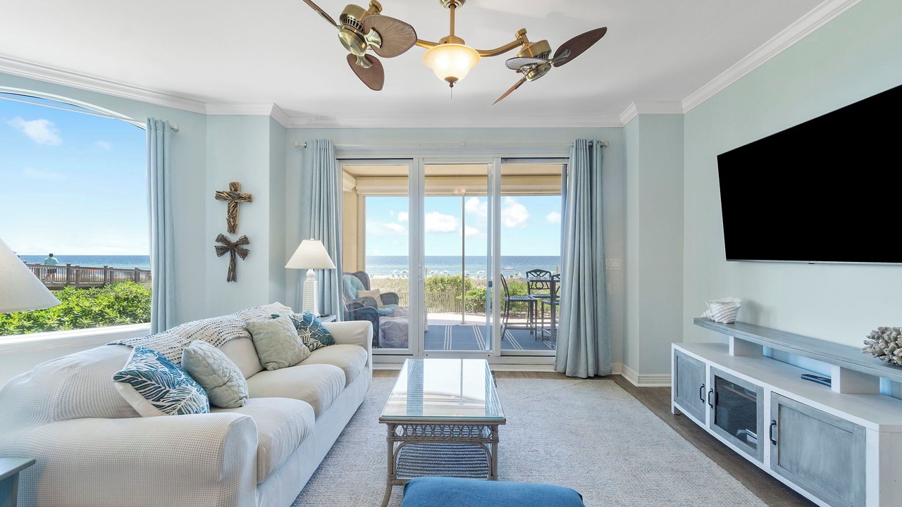 Photo of Livingroom in Ono Island