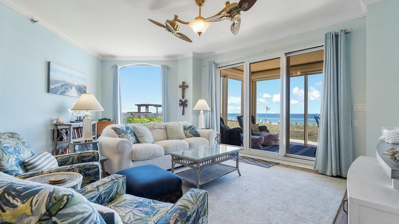 Photo of Livingroom in Ono Island