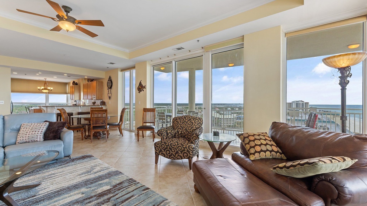 Photo of Livingroom in Ono Island