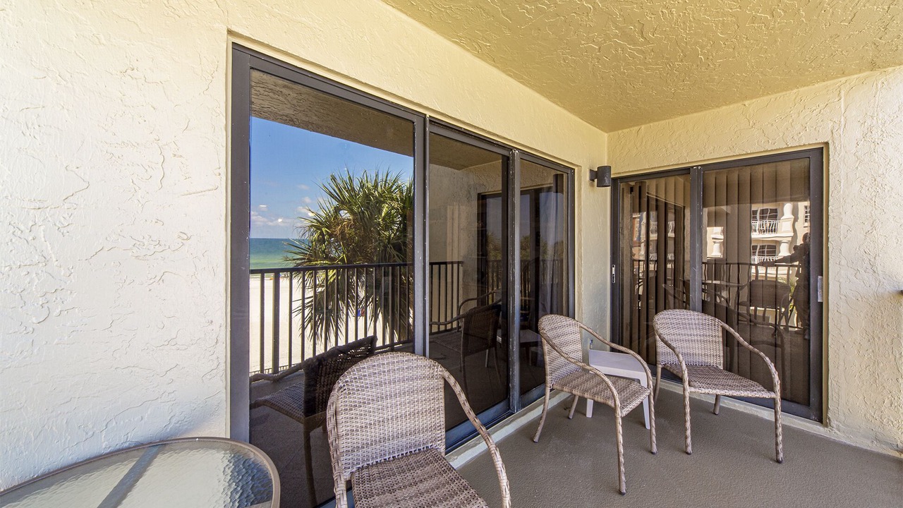 Photo of Patio Balcony in Redington Shores