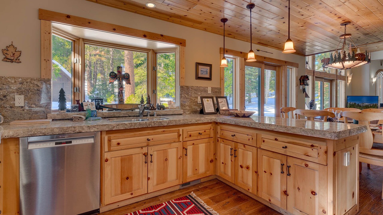 Photo of Kitchen in Tahoma