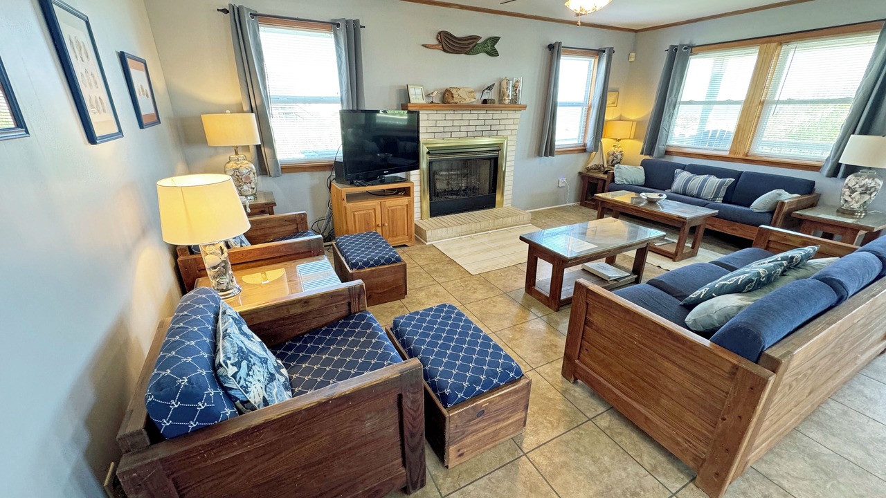 Photo of Livingroom in Colington