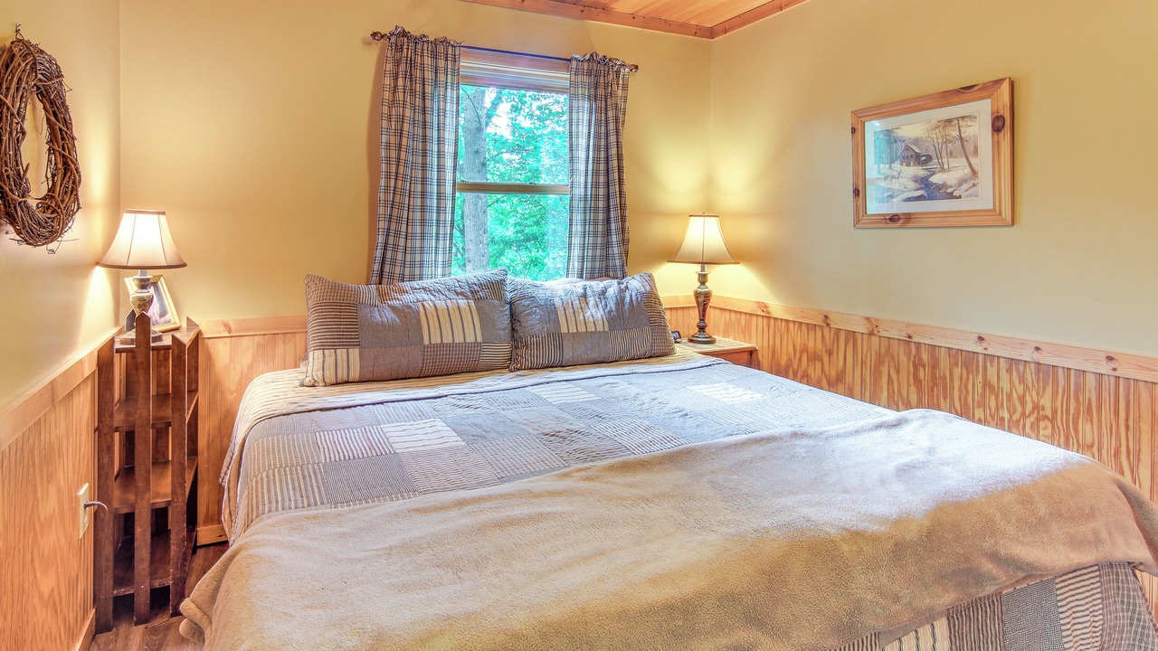 Photo of Bedroom in Whittier