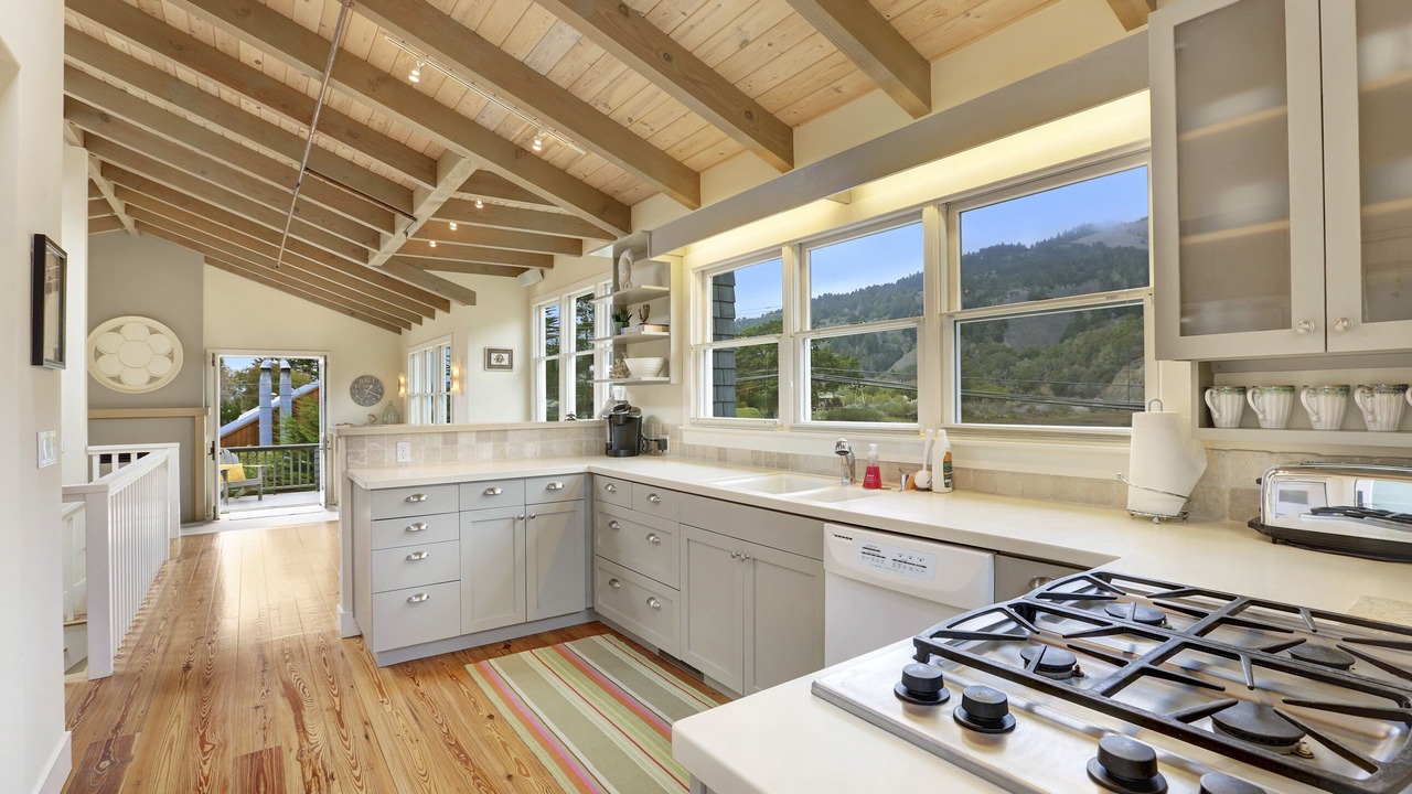 Photo of Kitchen in Stinson Beach