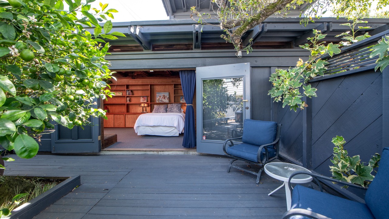 Photo of Patio Balcony in Stinson Beach