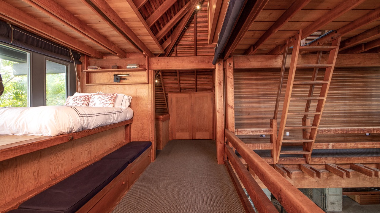 Photo of Bedroom in Stinson Beach