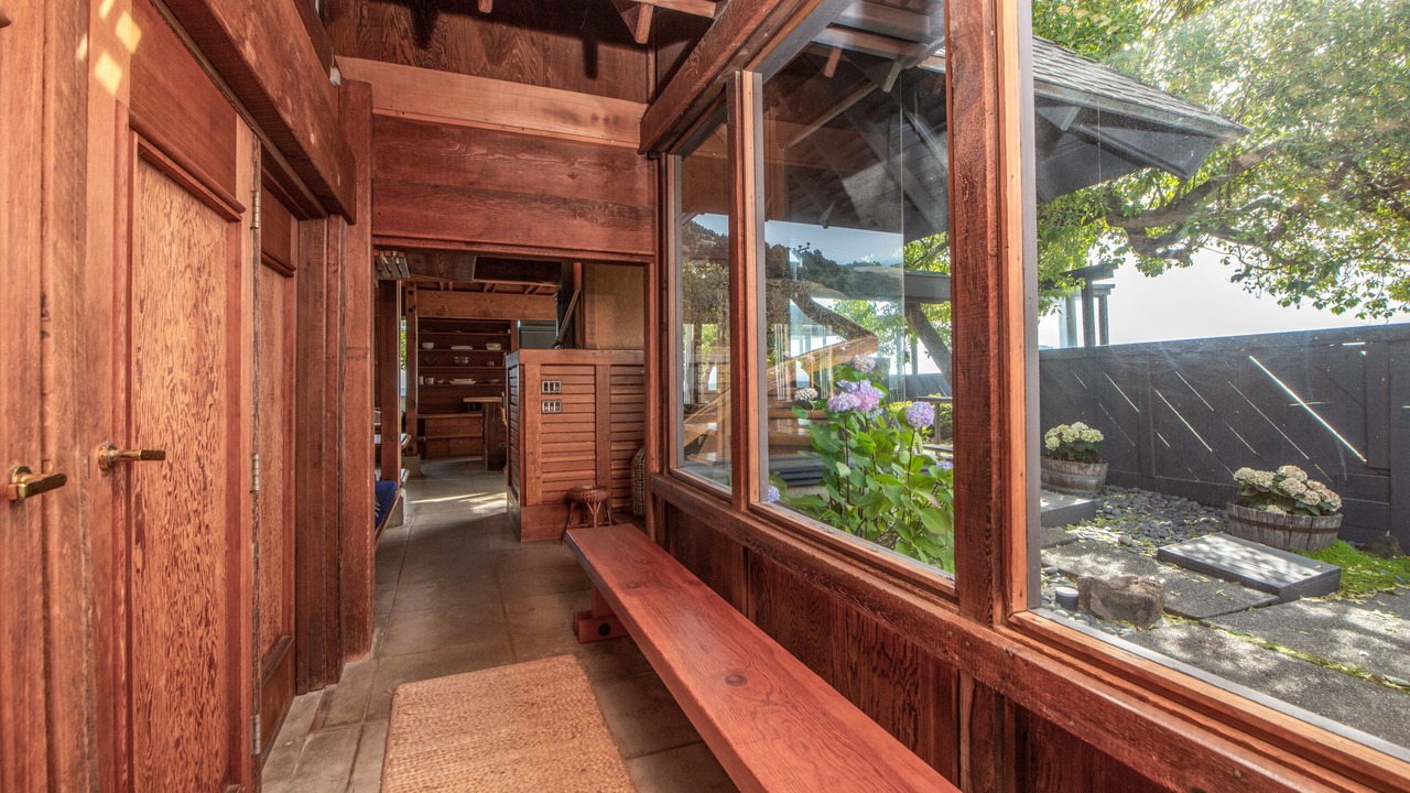 Photo of Patio Balcony in Stinson Beach