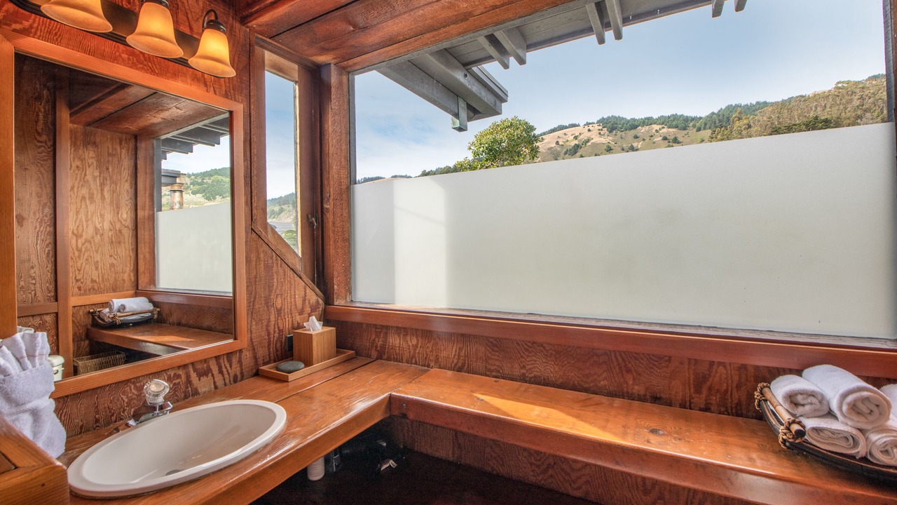 Photo of Bathroom in Stinson Beach