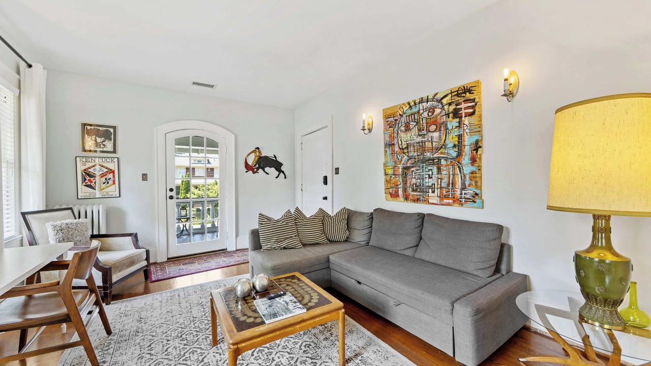 Photo of Livingroom in Charlotte