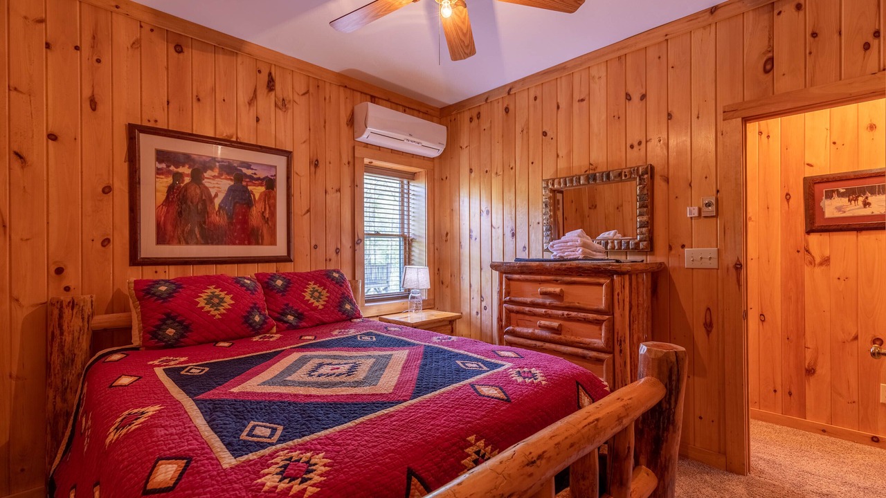 Photo of Bedroom in Seven Devils