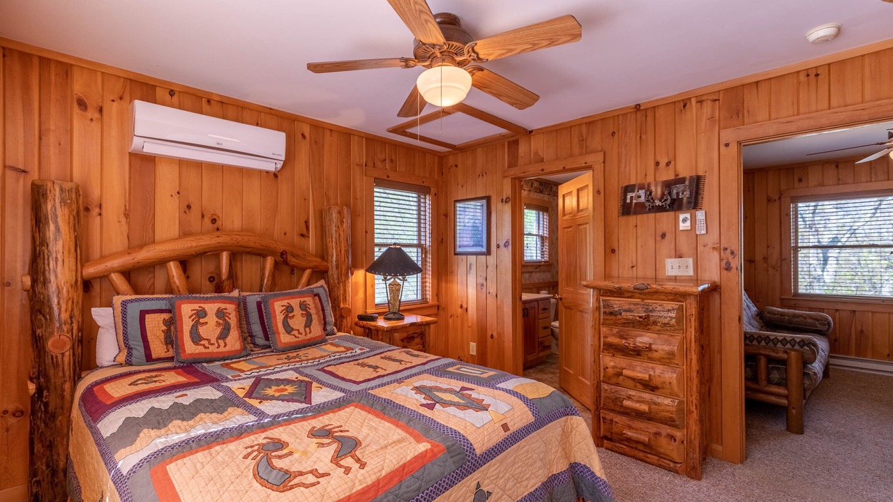 Photo of Bedroom in Seven Devils
