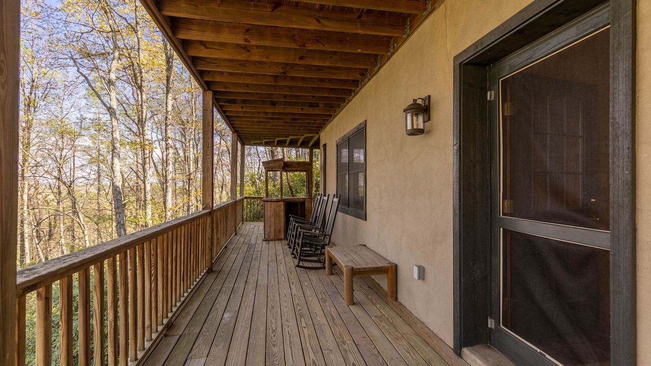 Photo of Patio Balcony in Seven Devils