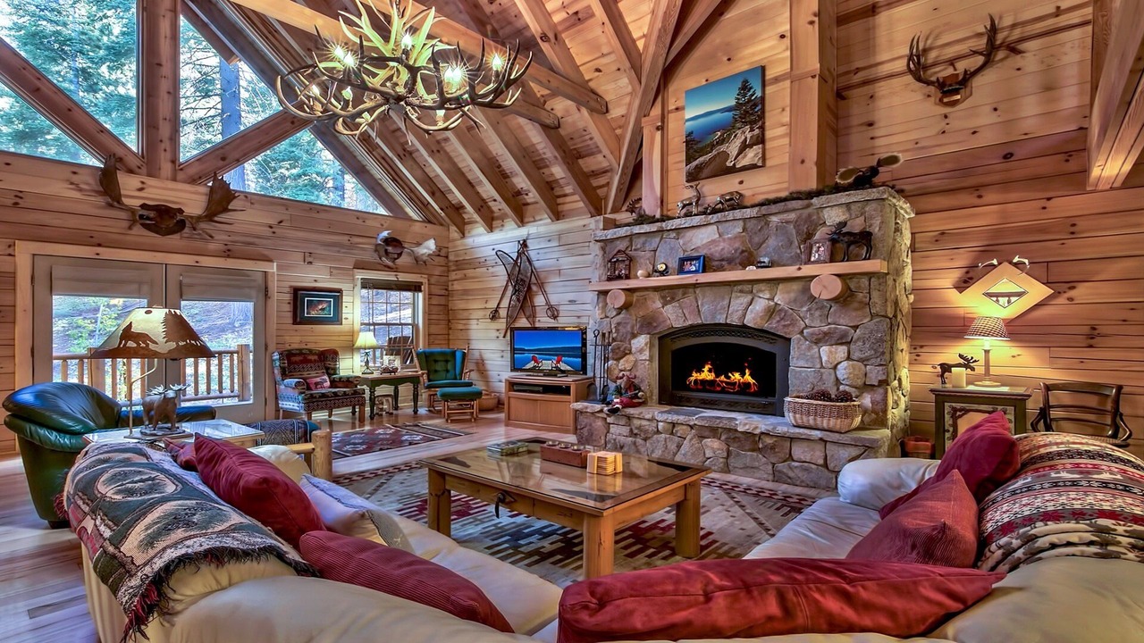 Photo of Livingroom in Pioneer Trail