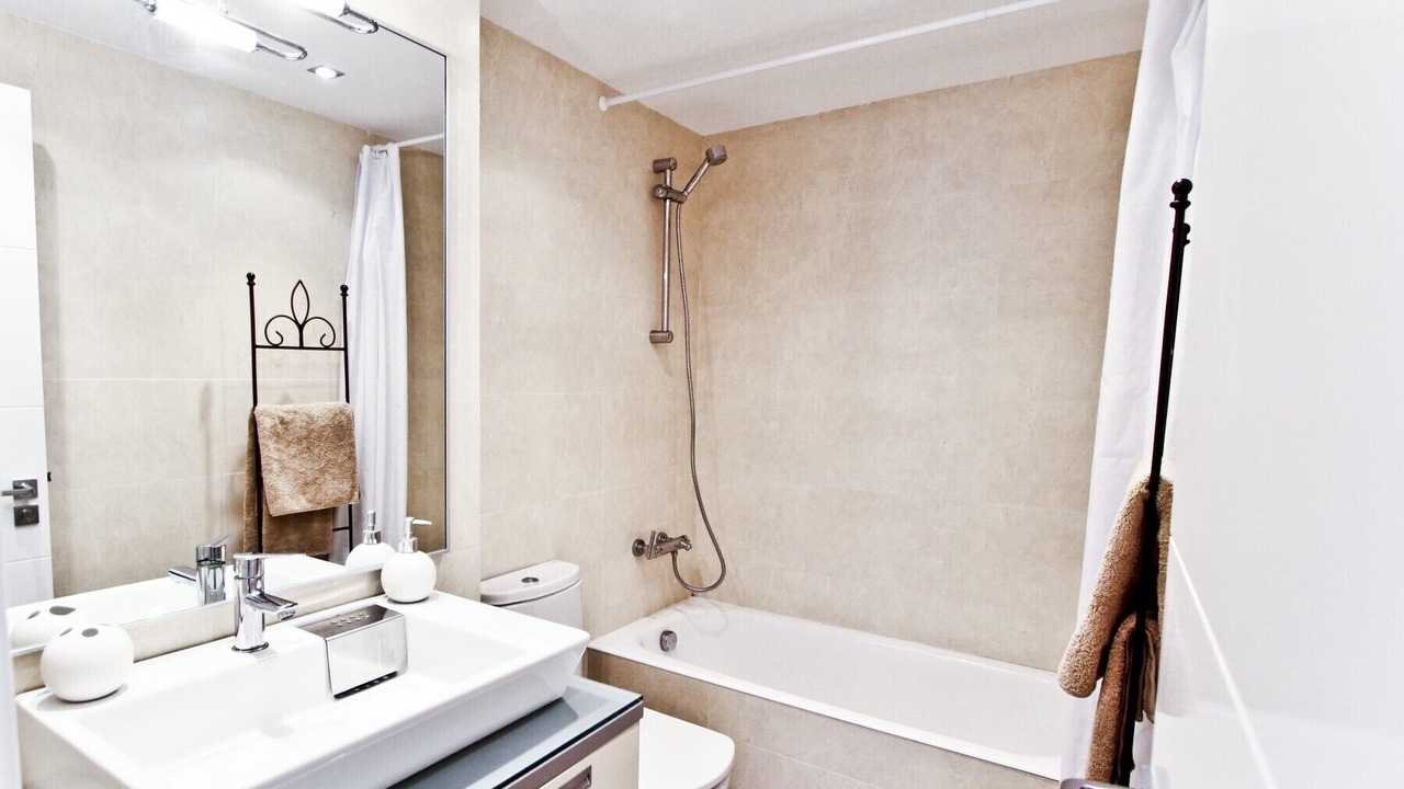 Photo of Bathroom in Salou City Centre